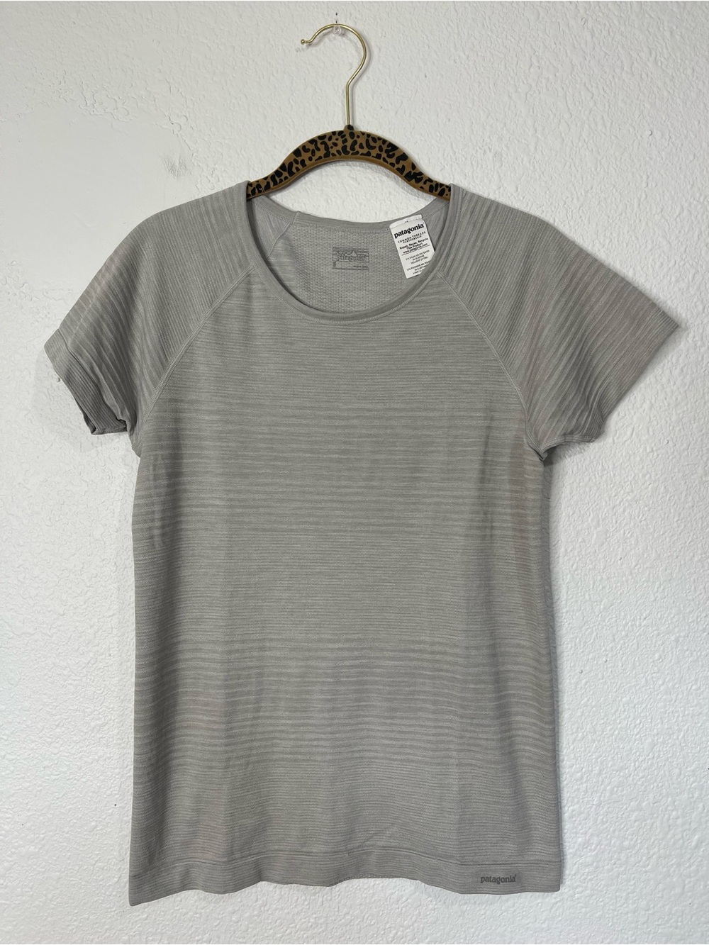 Patagonia Short Sleeve Gatewood Tee Size Small